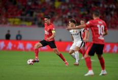 榜首大战，胜！成(chéng)都蓉城(chéng)登顶