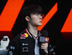 Faker认爲(wèi)T1四名队友是最强的LOL選(xuǎn)手
