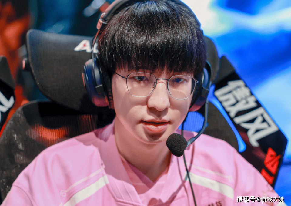 Msi分均输出历史排行榜(bǎng)，JKL排名第一，力壓(yā)ELK和ruler