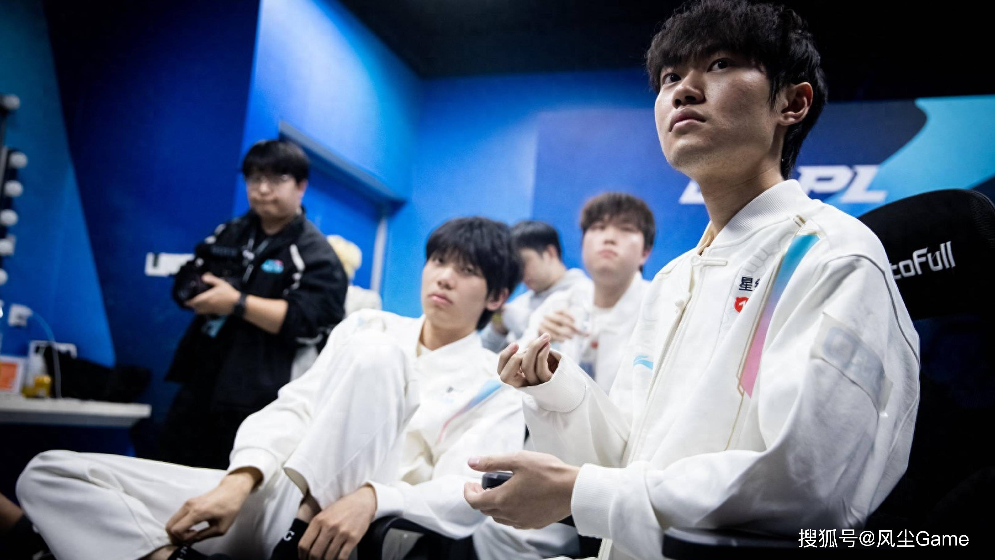 LOL历史最强战队诞生！23連(lián)胜拿下MSI冠(guān)军，Faker被对位FMVP