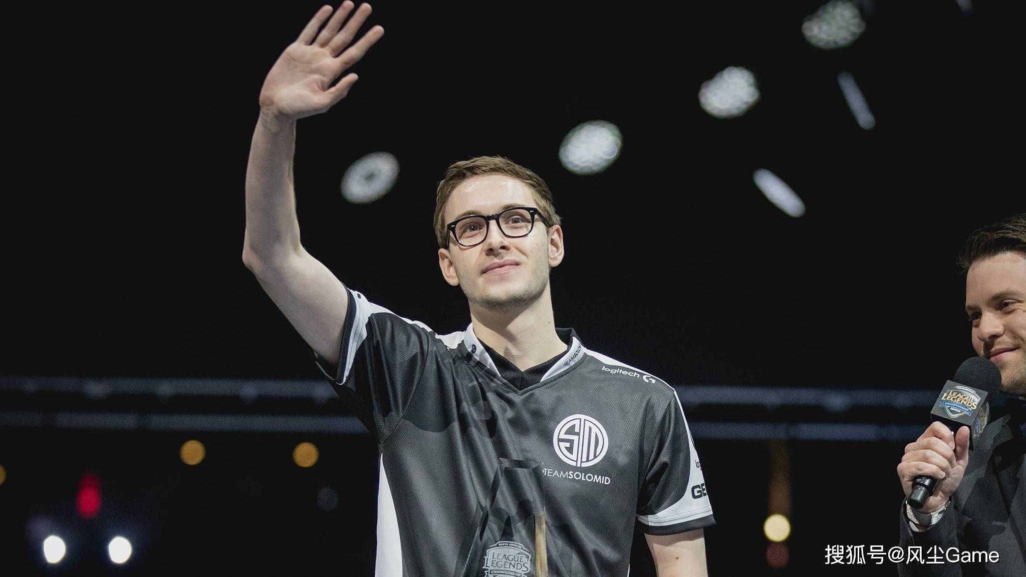 LOL传奇中单官(guān)宣退役！连續(xù)8年进世界赛，巔(diān)峰(fēng)期(qī)把IG打到解散