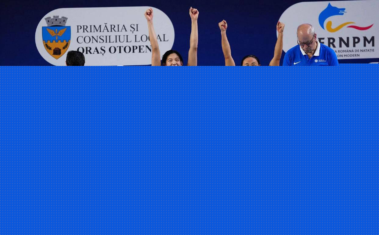 中(zhōng)国游泳新秀崭露头角，两位年轻选手(shǒu)夺得(dé)八枚金(jīn)牌