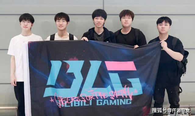 LOL：Bin还在(zài)嘴硬！Bin：我(wǒ)一直都是最强的上单！廠(chǎng)长加(jiā)盟JDG！