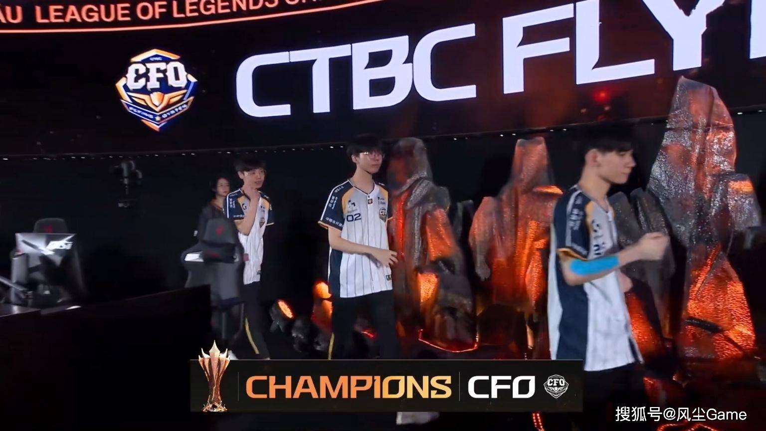 LOL第(dì)14支S赛队伍誕(dàn)生(shēng)！卡(kǎ)萨BO5一場(chǎng)不赢，淪(lún)为LCP赛区3号種(zhǒng)子