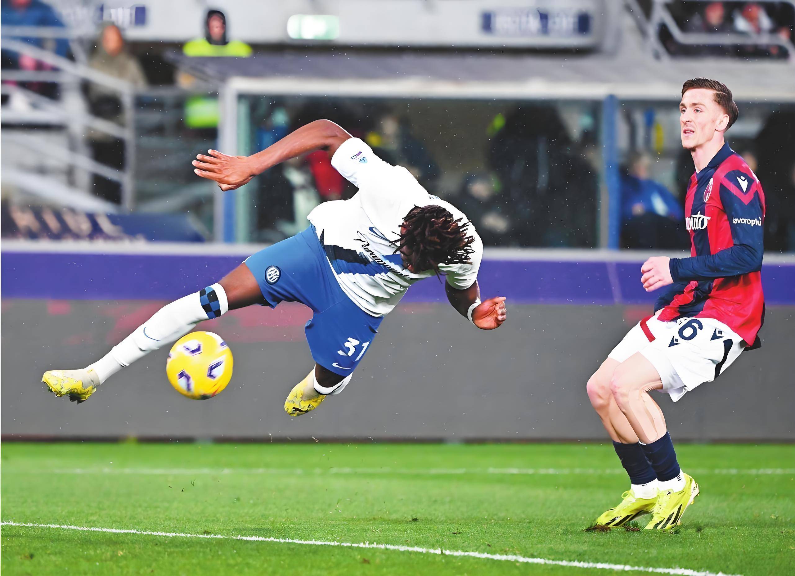 足球比(bǐ)賽(sài)回放系统使用傚(xiào)率评估：关键事件複(fù)核时间与比(bǐ)賽(sài)节奏影(yǐng)響(xiǎng)