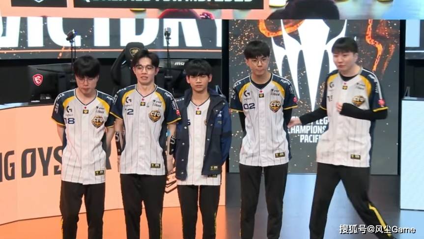 LOL全华班(bān)晋级世(shì)界(jiè)赛！Karsa泪洒赛场，FoFo：我真的有罪？