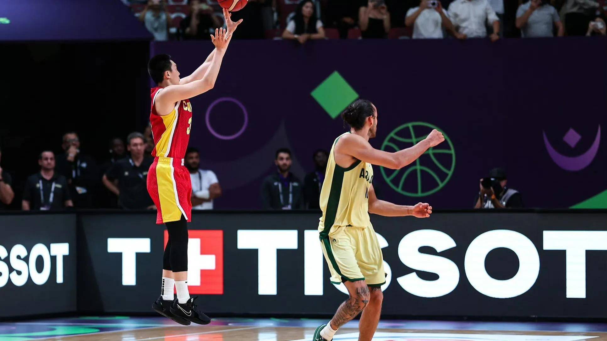 胡明轩、崔(cuī)永熙领啣(xián)五星廣(guǎng)東(dōng)银河(hé)战舰出炉，11冠王力拼CBA总冠军