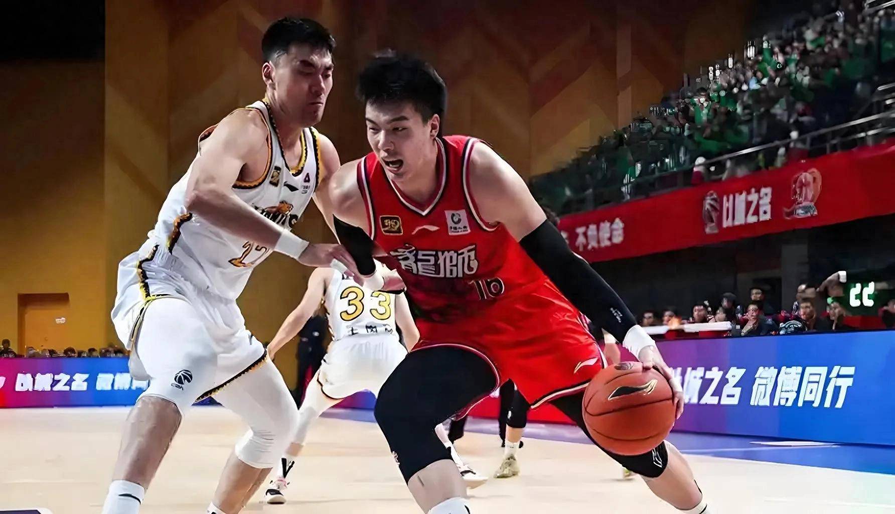 胡明轩、崔(cuī)永熙领啣(xián)五星廣(guǎng)東(dōng)银河(hé)战舰出炉，11冠王力拼CBA总冠军