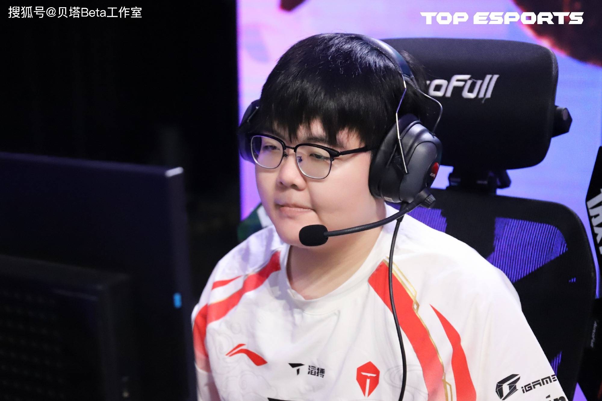 海外(wài)網(wǎng)友熱(rè)议TES淘(táo)汰BLG：預(yù)测TES会淘(táo)汰AL，然后0-3輸(shū)给LCK战队