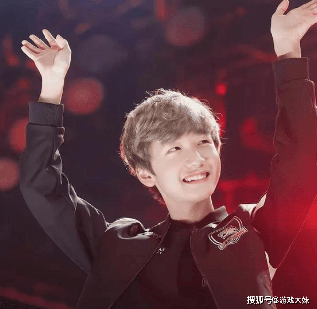 LOL社區(qū)发起投票，有史以(yǐ)来誰(shuí)最被低(dī)估？前(qián)十名裡(lǐ)衹(zhǐ)有一位LPL选手