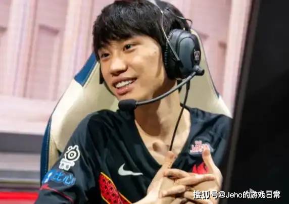 100% 终别 LPL！Doinb 官宣(xuān)退(tuì)役(yì)，S9 冠军中(zhōng)单谢幕？