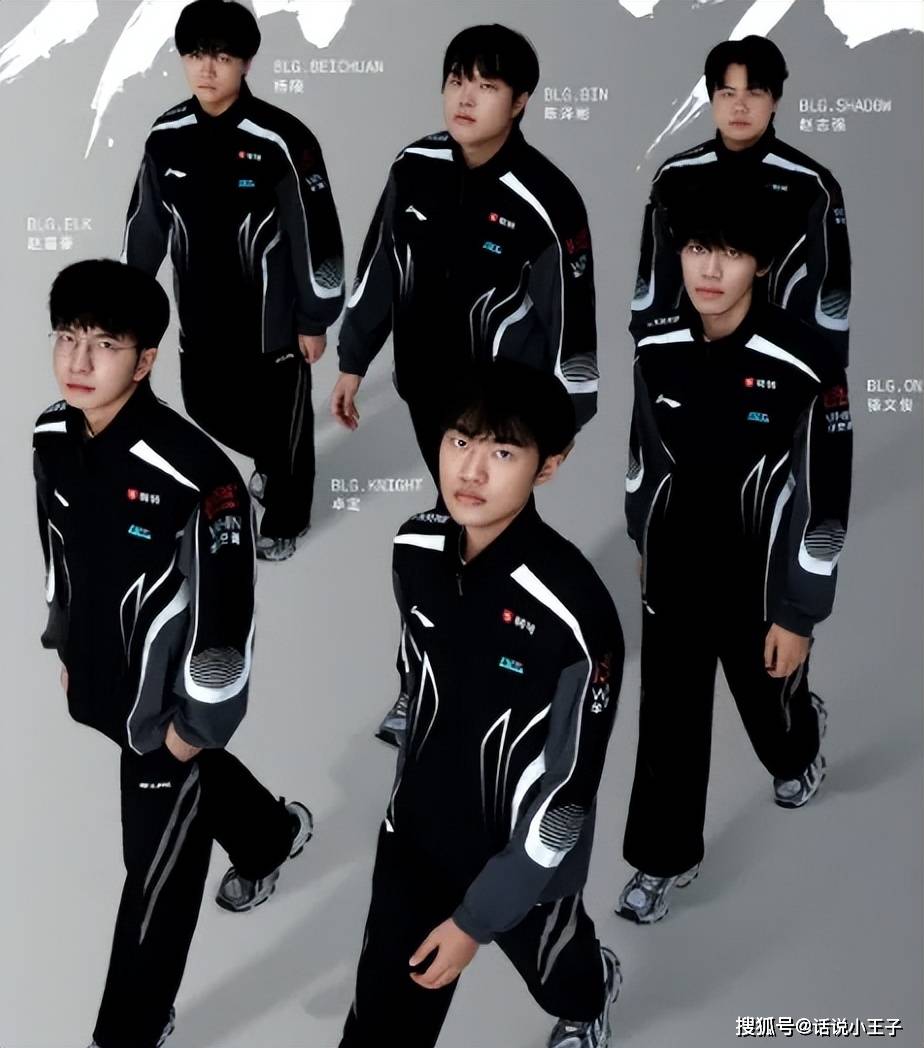 LCK訓(xùn)练赛都(dōu)是(shì)骗人(rén)的？LPL有15人(rén)陪练團(tuán)，不要(yào)和LCK打(dǎ)訓(xùn)练赛