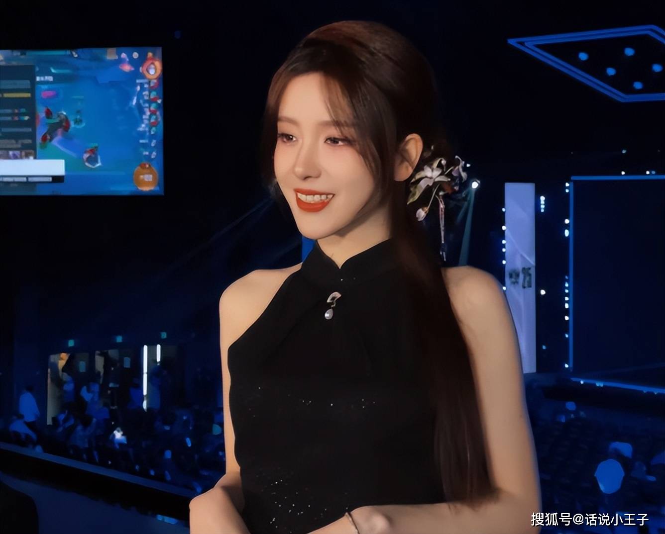 LPL解說(shuō)迎(yíng)來(lái)大变天！Rita成为LPL解說(shuō)一姐，瞳夕疑似被優(yōu)化(huà)